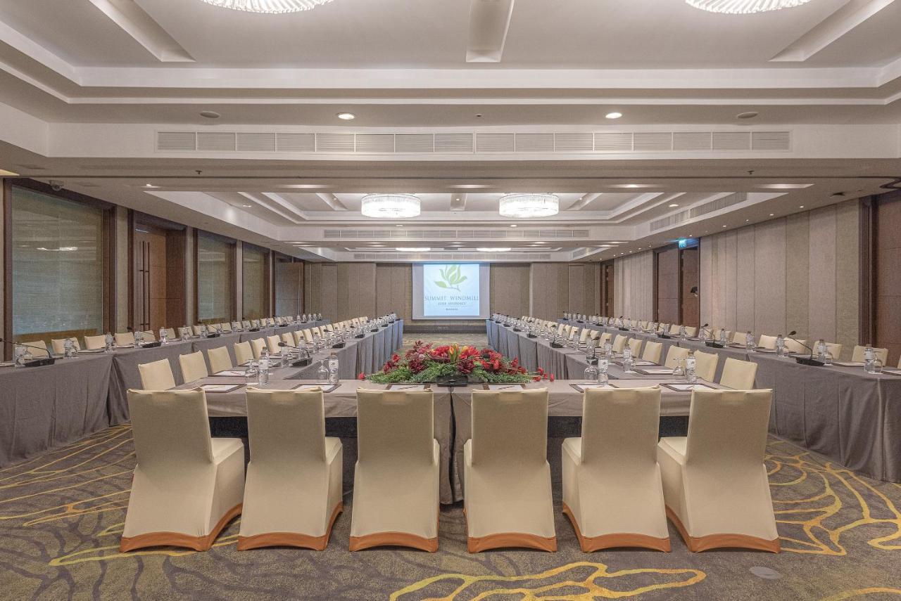 Summit Windmill Golf Suite Hotel At Suvarnabhumi Bangkok Zewnętrze zdjęcie The Royal Paragon Hall